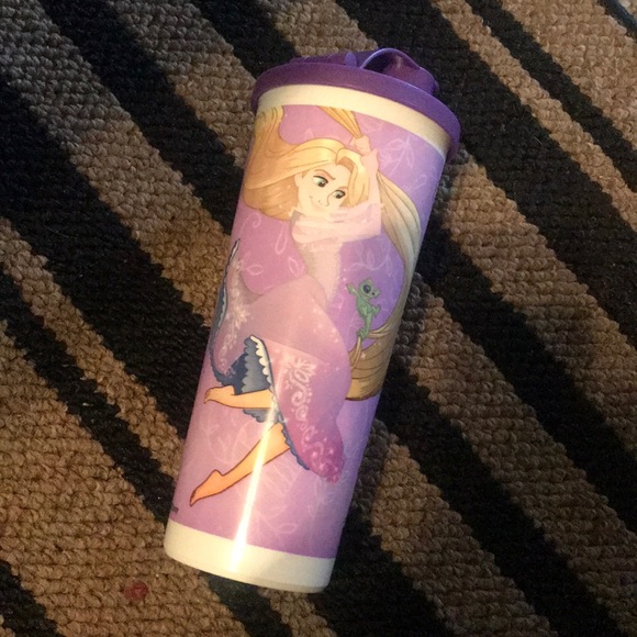 Tupperware 💜cup - Picture 3 of 4